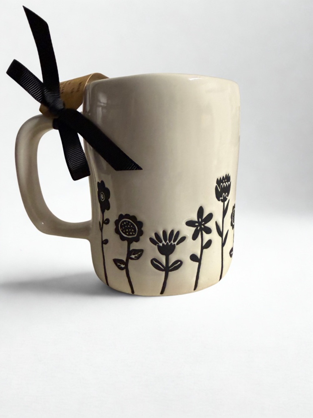 Rae Dunn Mug - Picture 2 of 4